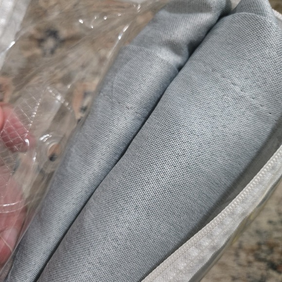 Wyndham Light Filtering Grommet Window Curtain‎ Panel in Grey 52" x 84" - Picture 4 of 4